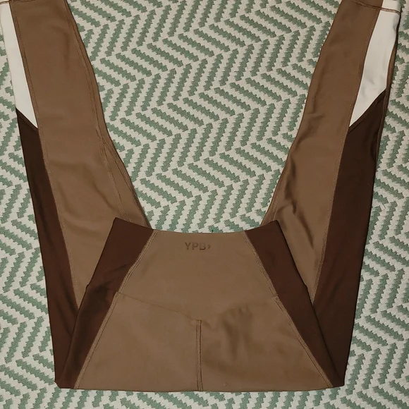 Abercrombie & Fitch YPB ScultLUX 7/8 High Waisted Leggings XS NWOT - Picture 6 of 7